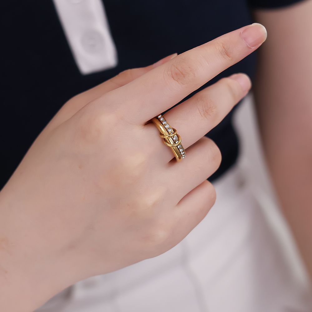 Ring 'TwoLayerDiamond'